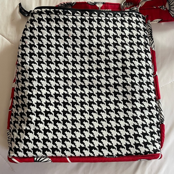 Vera Bradley Red and Black Floral Crossbody Bag - Picture 5 of 6